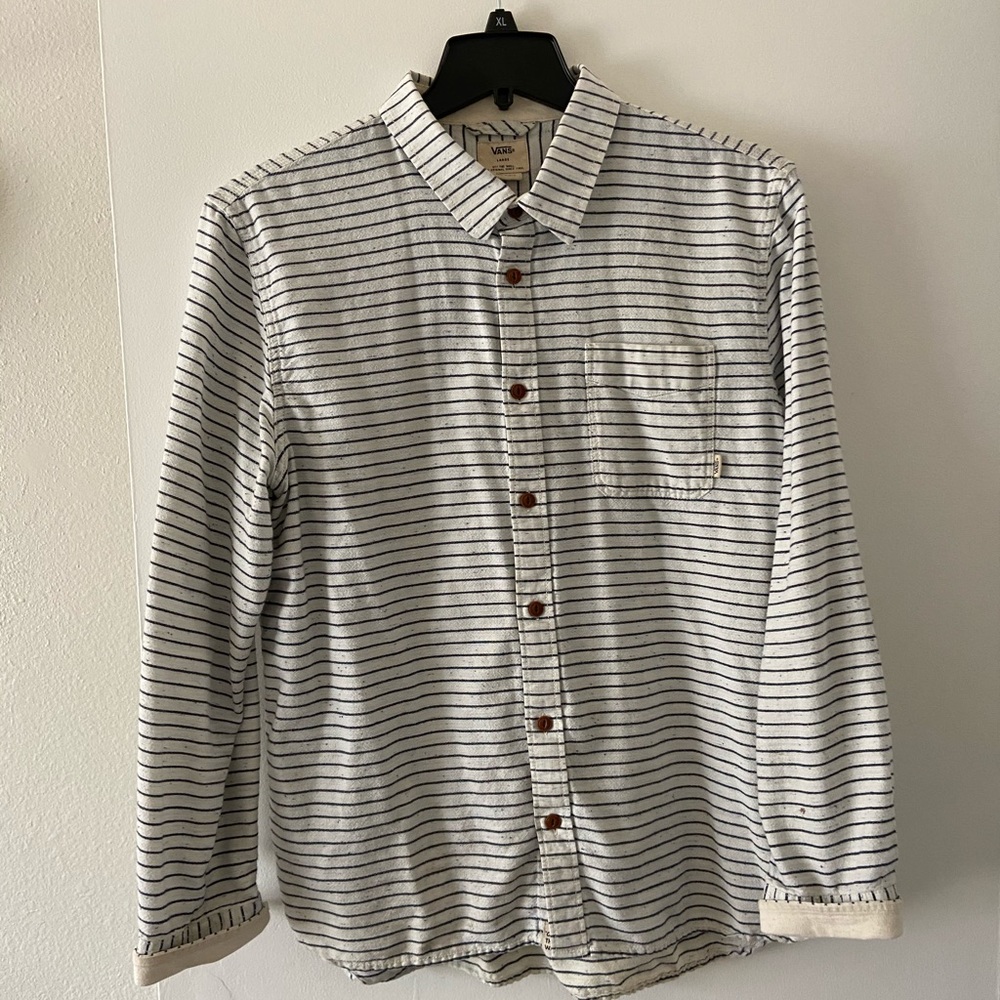 Vans Large Button Down Wood Buttons